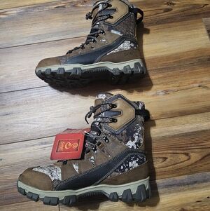 NWT SHE Hunting Boots sz10